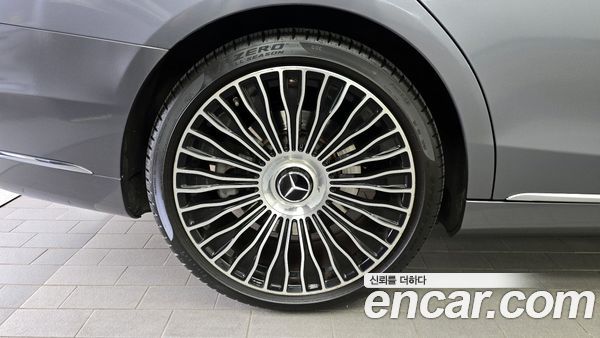 Mercedes-Benz S-Class 2020, фото 5