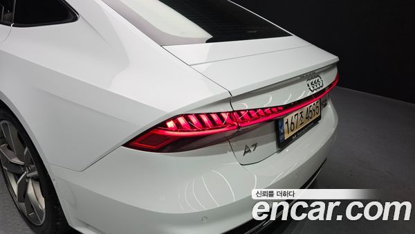 Audi A7 2020, фото 9