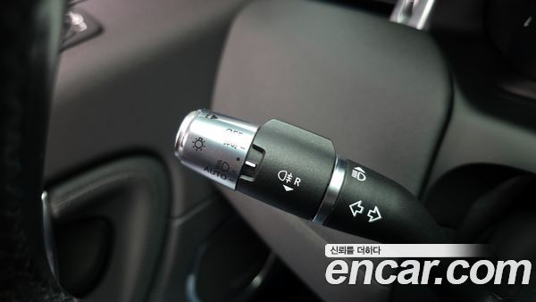 Land Rover Discovery Sport 2021, фото 29