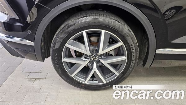 Volkswagen Touareg 2021, фото 5