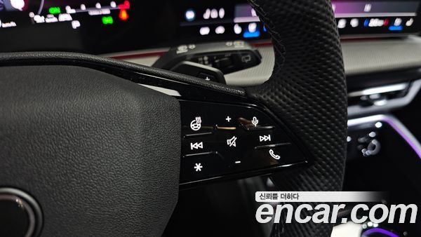Audi Q5 2025, фото 34