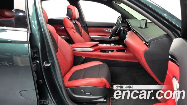 Genesis GV70 2021, фото 16