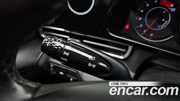 Hyundai Elantra 2021, фото 26