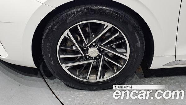 Hyundai Grandeur 2020, фото 5