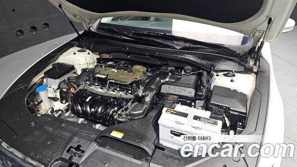 Hyundai Grandeur 2020, фото 6