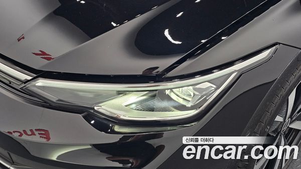 Volkswagen Golf 2025, фото 8