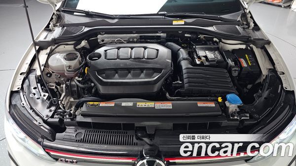 Volkswagen Golf 2024, фото 5