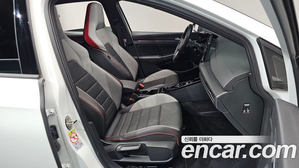 Volkswagen Golf 2024, фото 15