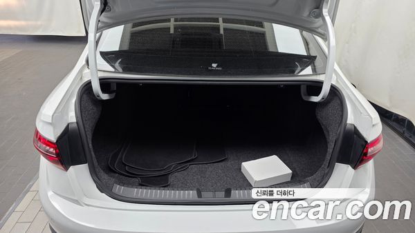 Volkswagen Jetta 2023, фото 26