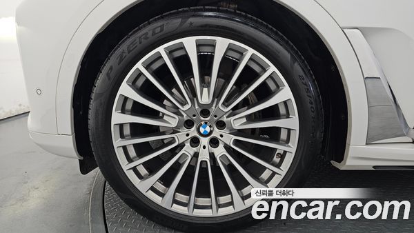 BMW X7 2021, фото 5