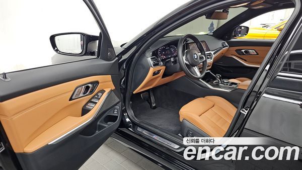 BMW 3 Series 2022, фото 10
