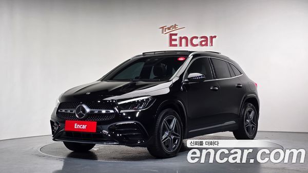 Mercedes-Benz GLA 2024