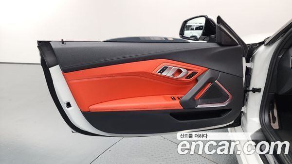 BMW Z4 2025, фото 14