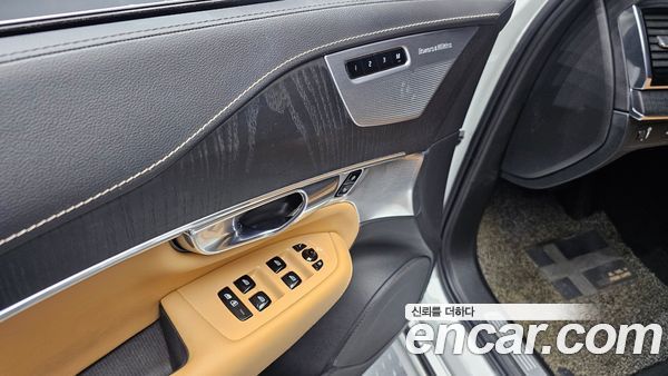Volvo XC90 2021, фото 31