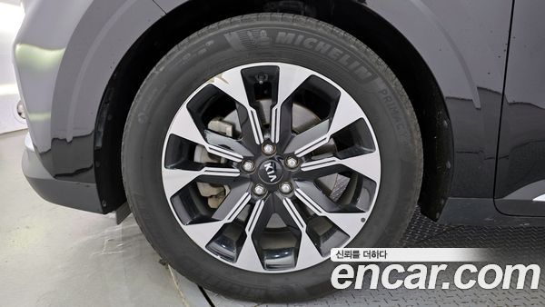 Kia Carnival 2021, фото 5