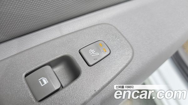 Hyundai Elantra 2023, фото 29