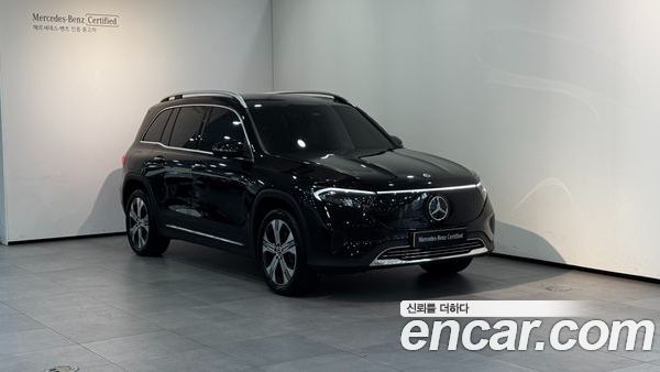 Mercedes-Benz EQB 2026