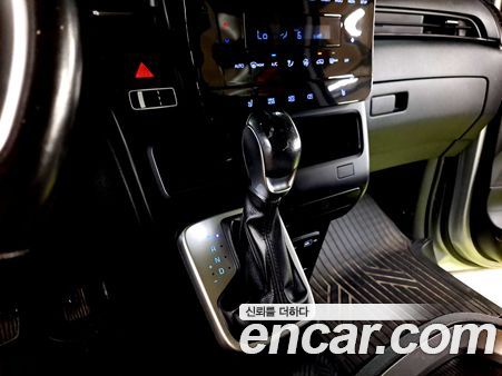 Hyundai Staria 2022, фото 9
