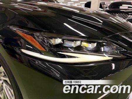 Lexus ES 2022, фото 20