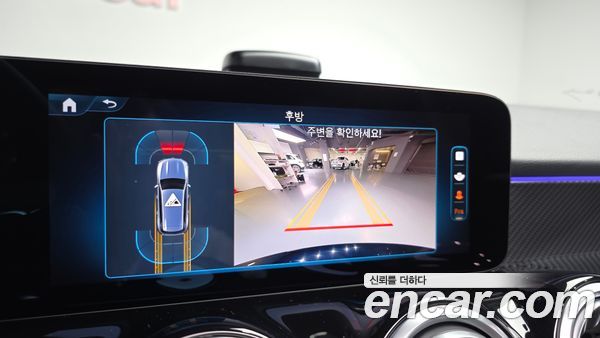 Mercedes-Benz GLB 2025, фото 19