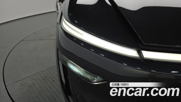 Tesla Model Y 2025, фото 7