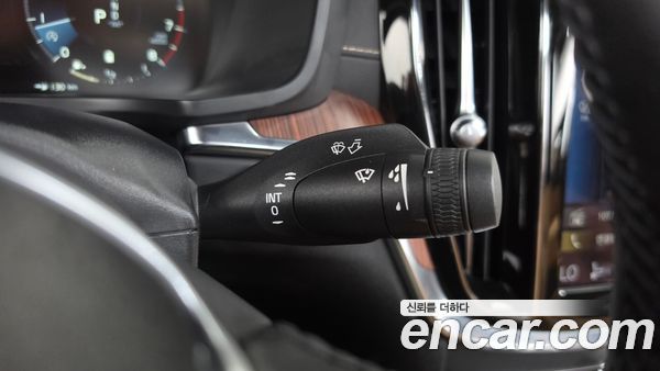 Volvo S60 2022, фото 26