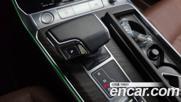 Audi A6 2020, фото 12