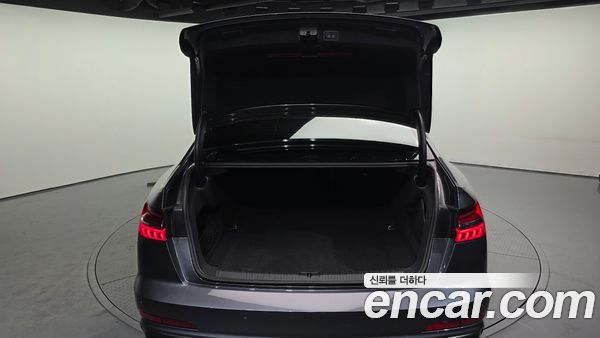 Audi A6 2020, фото 26