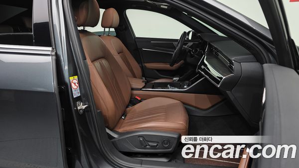 Audi A6 2020, фото 16