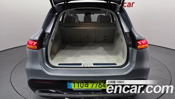 Mercedes-Benz EQS 2023, фото 26