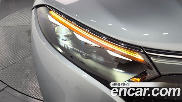 Mercedes-Benz EQS 2023, фото 8