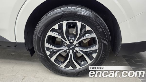 Kia Carnival 2023, фото 7