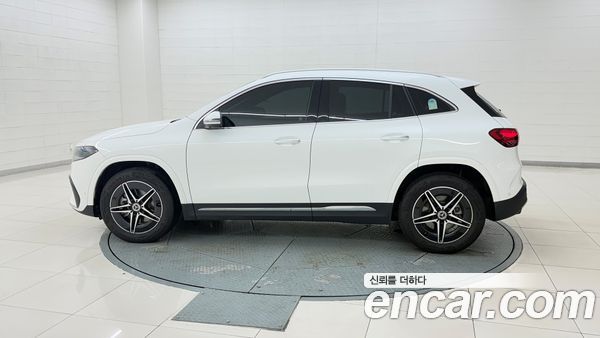 Mercedes-Benz EQA 2026, фото 2