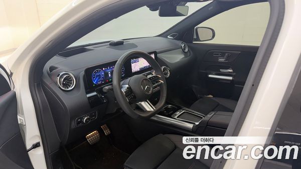 Mercedes-Benz EQA 2026, фото 13