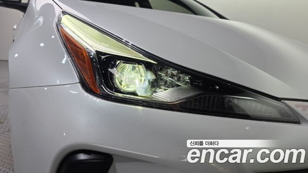 Toyota Prius 2022, фото 8