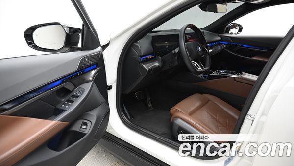 BMW i5 2024, фото 11