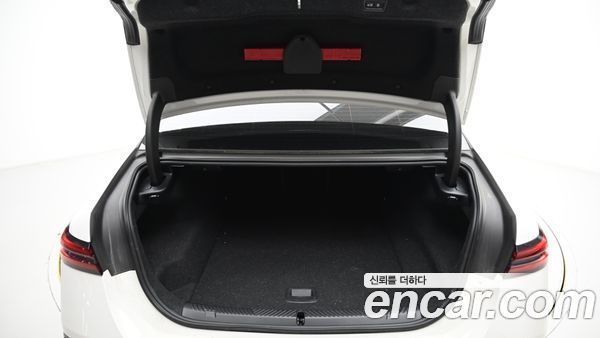 BMW i5 2024, фото 20