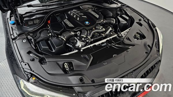 BMW 8 Series 2024, фото 6