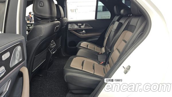 Mercedes-Benz GLE 2020, фото 16