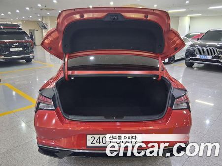 Hyundai Elantra 2021, фото 5