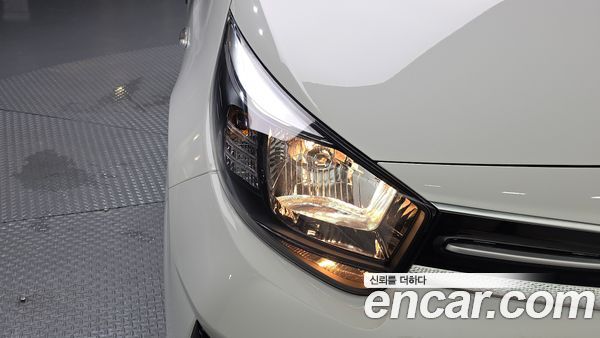 Kia Picanto 2023, фото 8