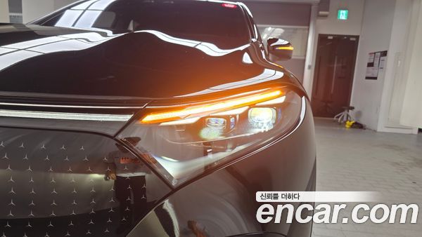 Mercedes-Benz EQS 2023, фото 8