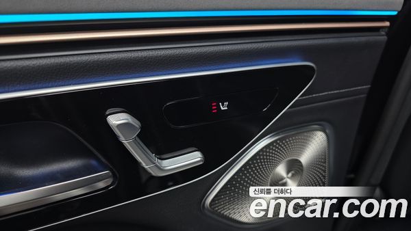 Mercedes-Benz EQS 2023, фото 29