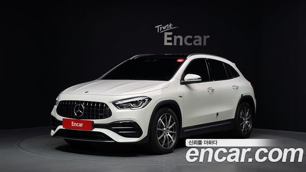 Mercedes-Benz GLA 2021