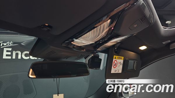 BMW 3 Series 2024, фото 31