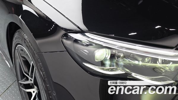 Mercedes-Benz E-Class 2025, фото 8