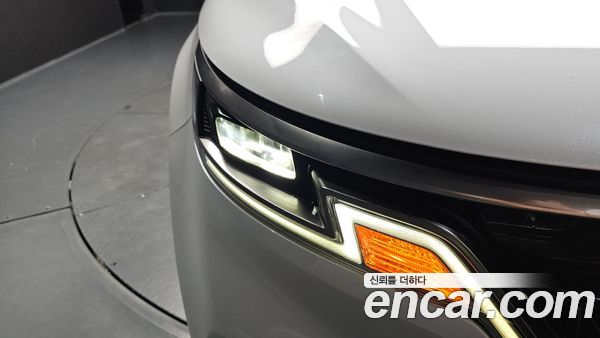 Kia Carnival 2023, фото 8