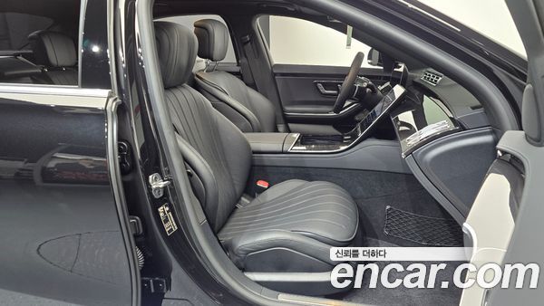 Mercedes-Benz S-Class 2022, фото 16