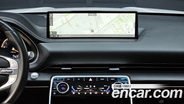 Genesis GV80 2020, фото 14