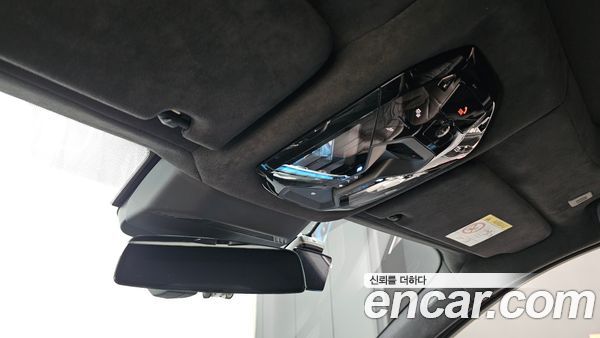 BMW 7 Series 2023, фото 26